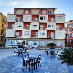 3* Hotel Robinia